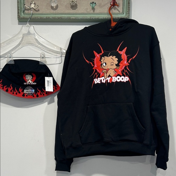 Headgear Classic Betty Boop Black Hoodie and Hat Set new with tag medium - Picture 2 of 10